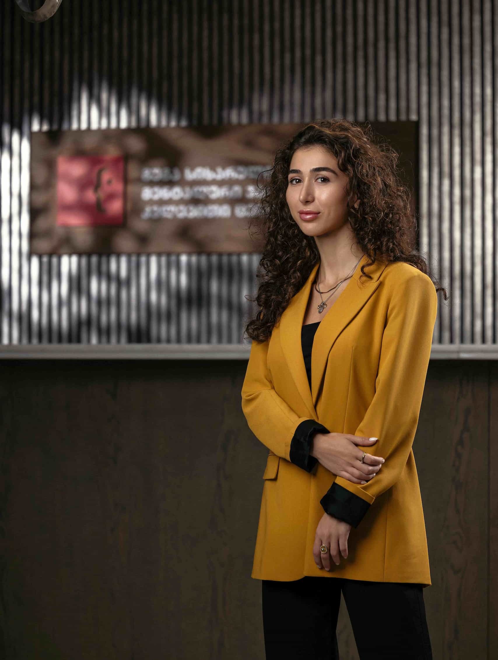 ელენე ხომერიკი